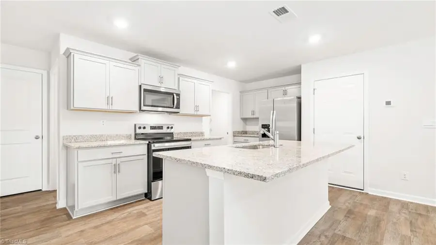 1602 Hamilton Hills Drive, Greensboro, NC 27406 - #3