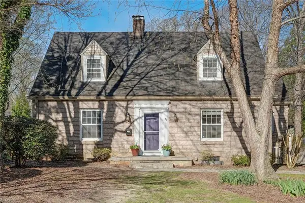 406 Westdale Place, Greensboro, NC 27403