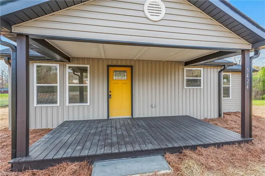 5424 Us Highway 21, Jonesville, NC 28642 - #3