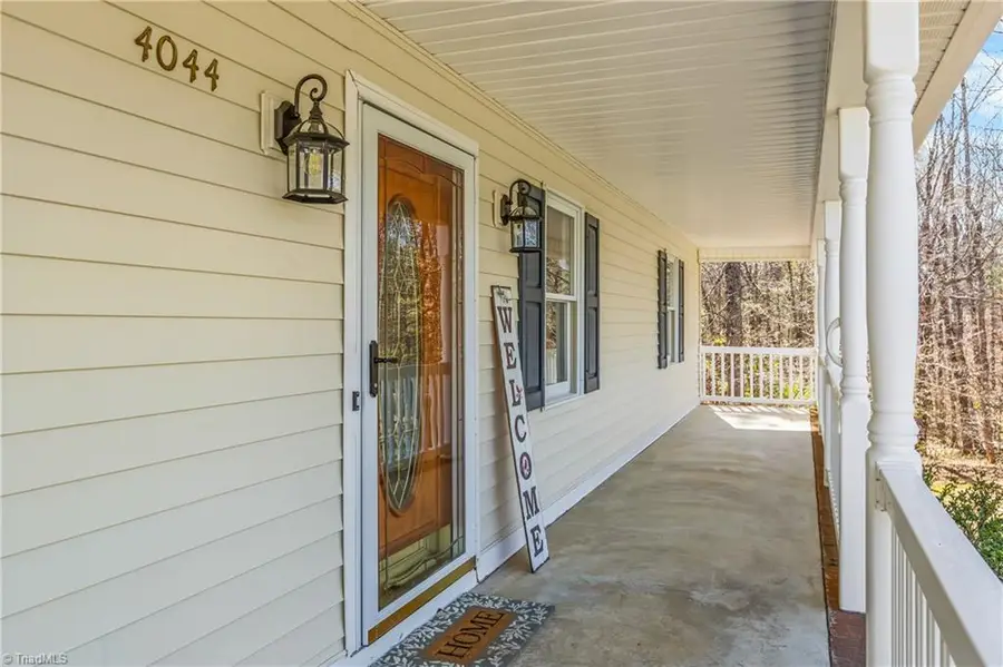 4044 Sundance Drive, Walnut Cove, NC 27052 - #3