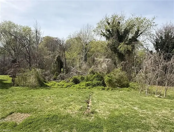 643 W Northwest Boulevard, Winston-Salem, NC 27101