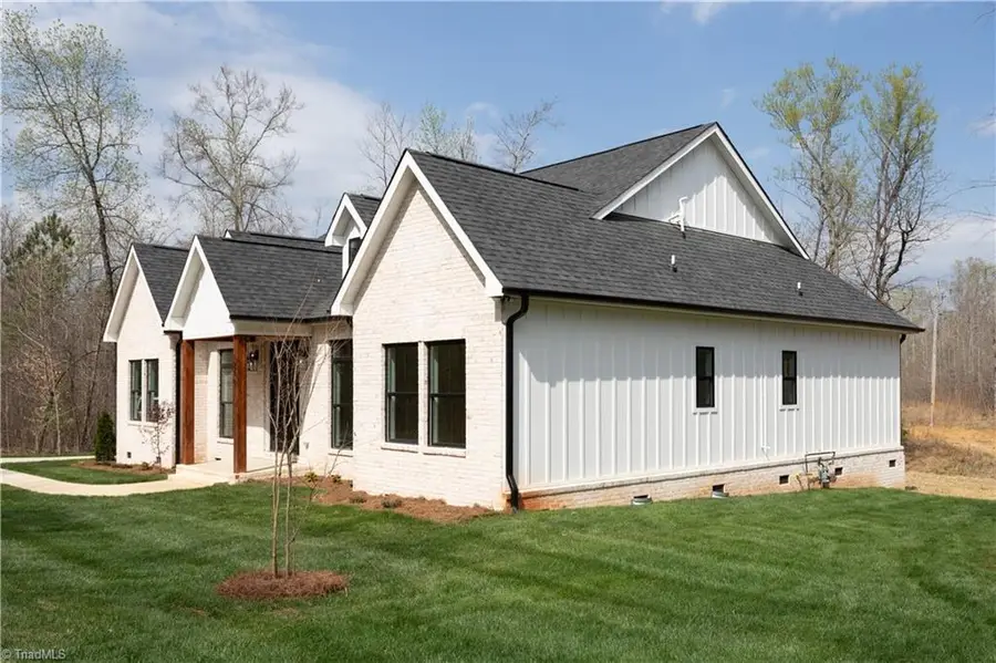 218 Ivory Lane, Lexington, NC 27292 - #3