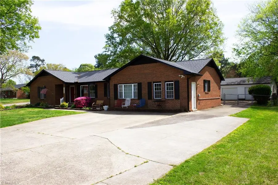 1622 Ardmore Road, Winston Salem, NC 27127 - #2