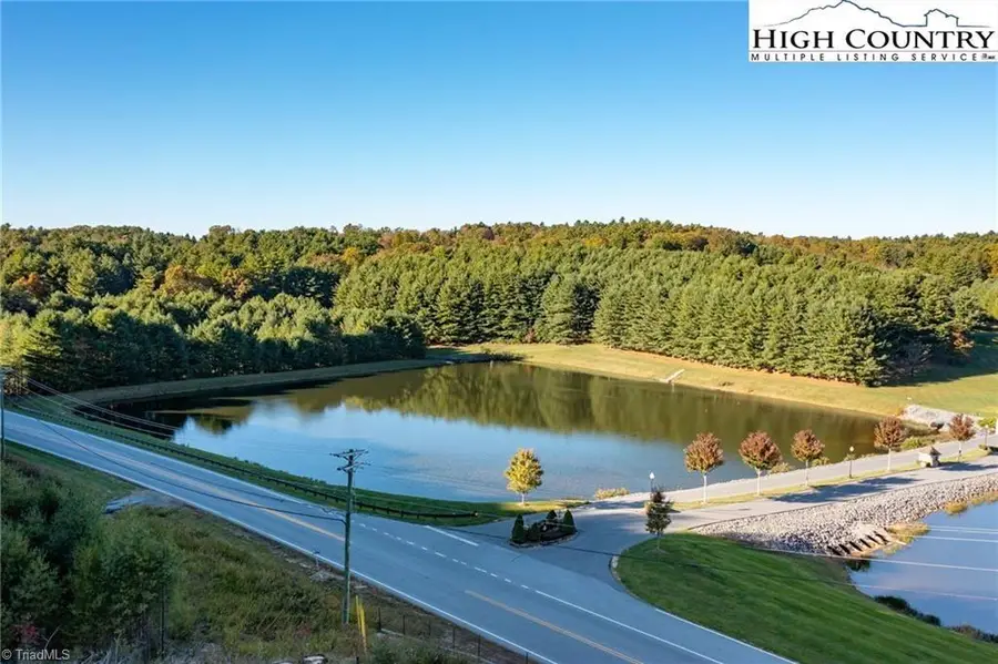30 Village Road, Roaring Gap, NC 28668 - #2