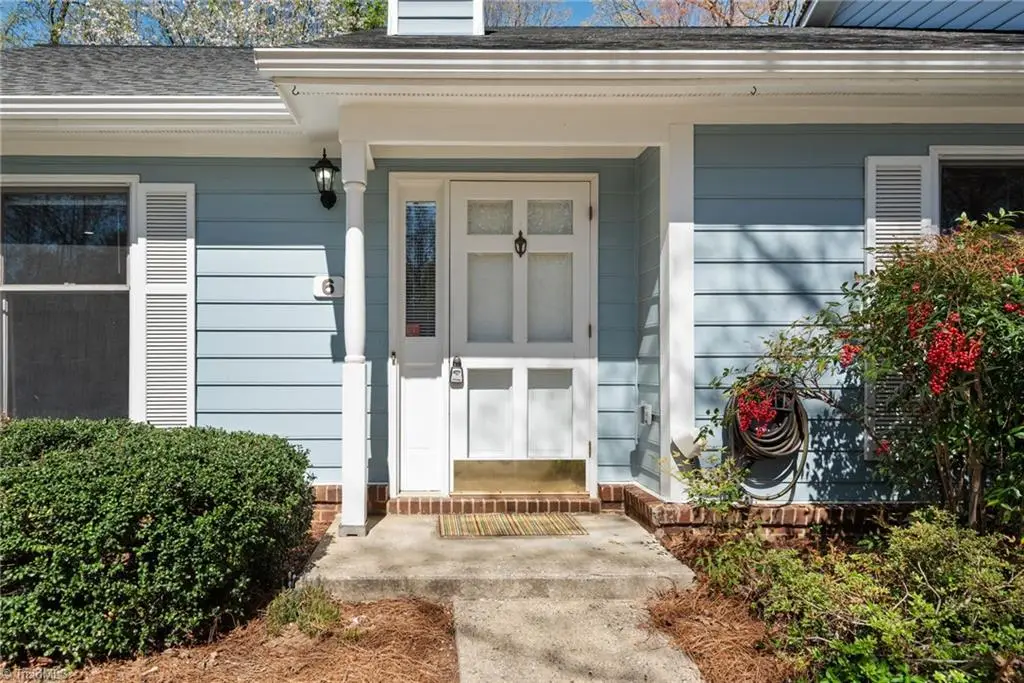 6 Brighton Place, Greensboro, NC 27410 - #1