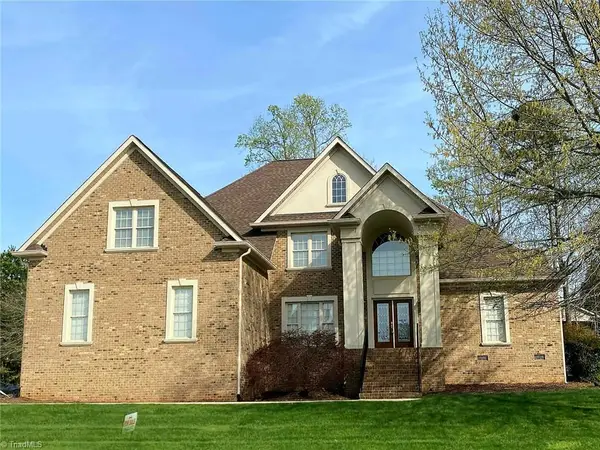 1004 Dunleigh Drive, Burlington, NC 27215