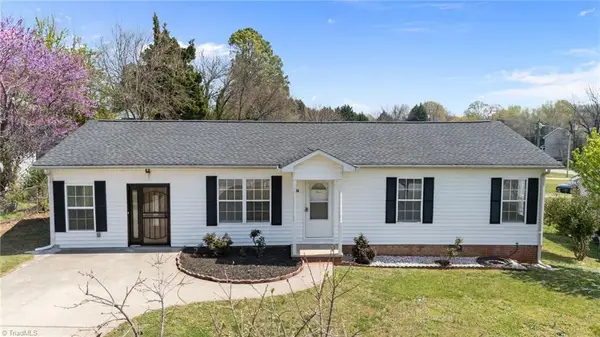 301 Cloverdale Drive, Archdale, NC 27263