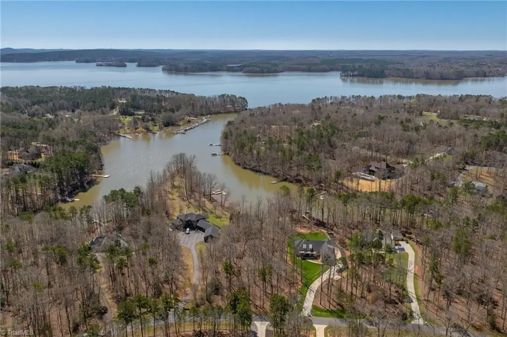337 Starboard Reach, Lexington, NC 27292 - #1