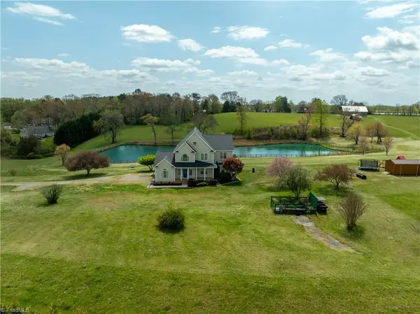 3053 Hallmark Estates Drive, Boonville, NC 27011