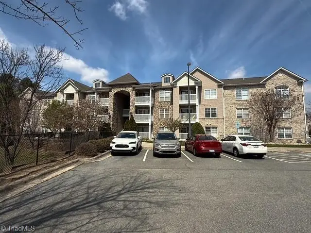 7108 W Friendly Avenue #311, Greensboro, NC 27410 - #1