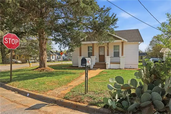 621 E A Street, Newton, NC 28658