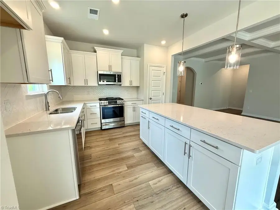 244 Yarrow Drive, Lexington, NC 27295 - #3