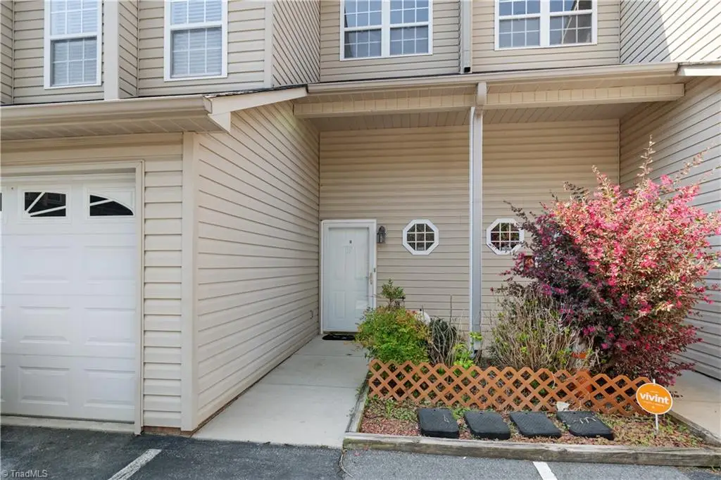 200 Rodelia Street #F, Thomasville, NC 27360 - #1