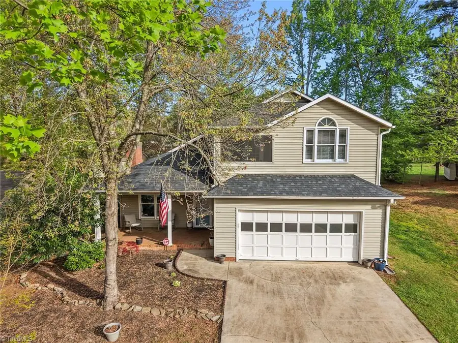 1100 Century Park Avenue, Kernersville, NC 27284 - #2