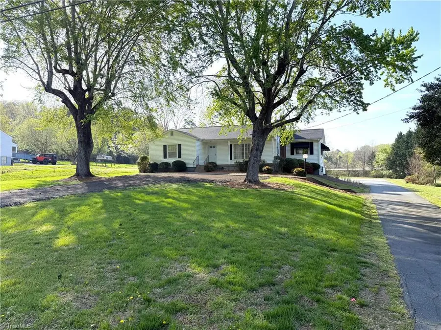 5512 Winona Street, Winston Salem, NC 27106 - #3