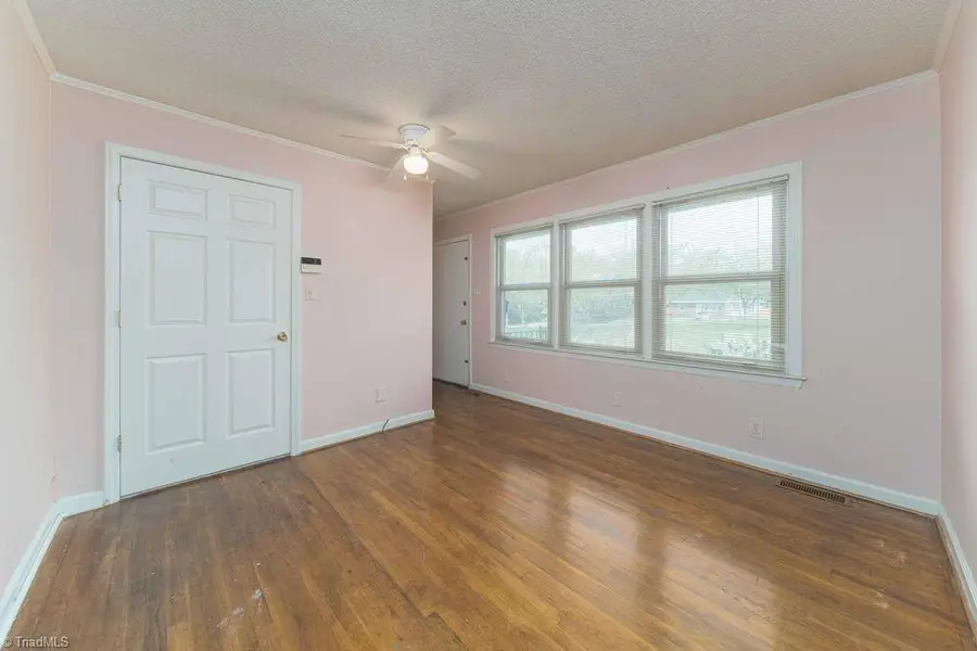 1320 E Cone Boulevard, Greensboro, NC 27405 - #3