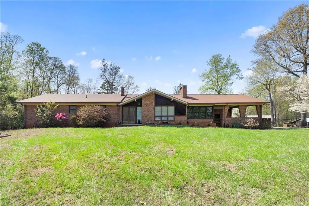 9188 Nc Highway 8, Lexington, NC 27292 - #1