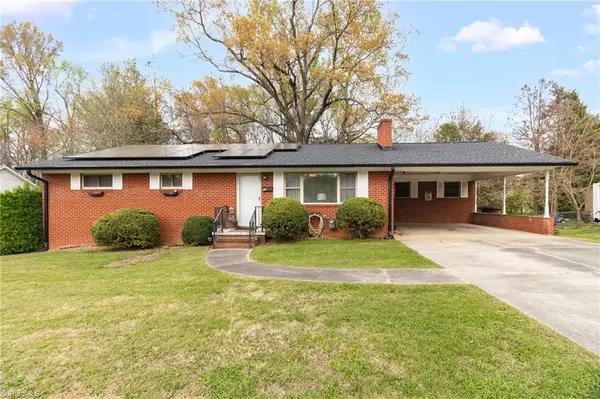 11 Swaim Drive, Thomasville, NC 27360