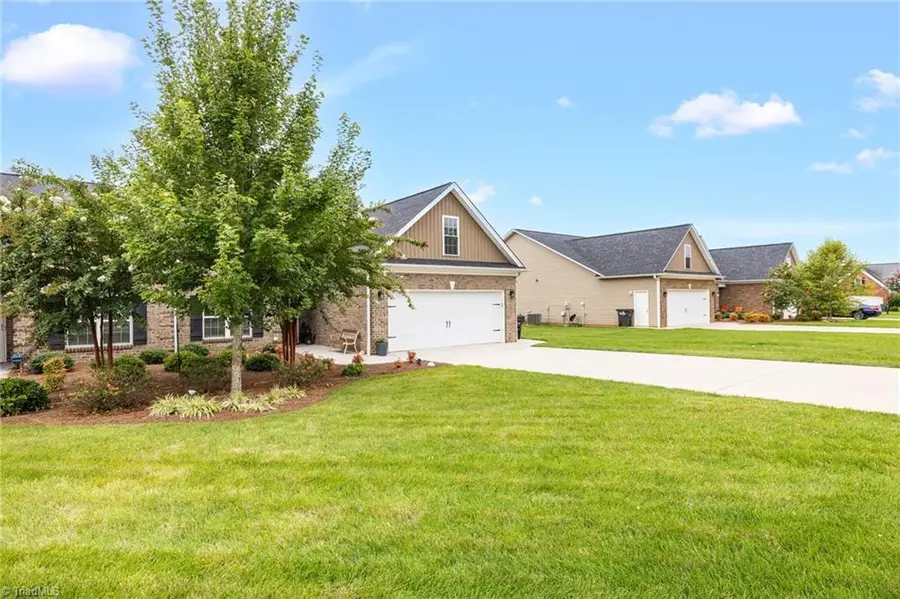 204 Birchwood Drive, Reidsville, NC 27320 - #2