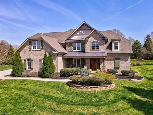 5690 Green Dale Court, Summerfield, NC 27358