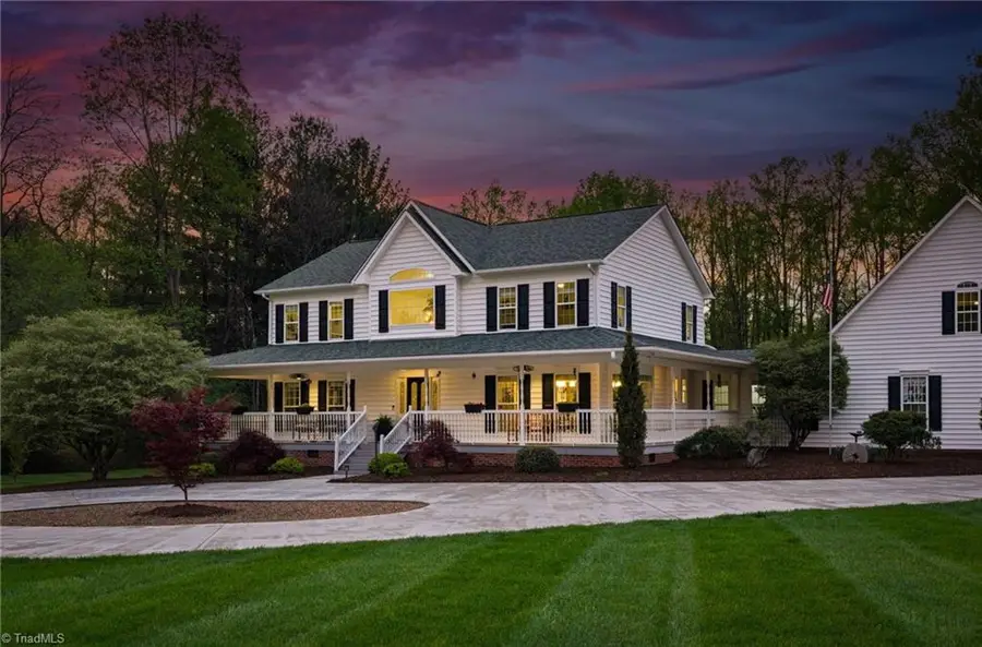 485 Country Club Road Extension, Wilkesboro, NC 28697 - #2