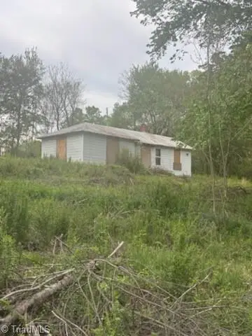 280 Petrea Road, Lexington, NC 27295