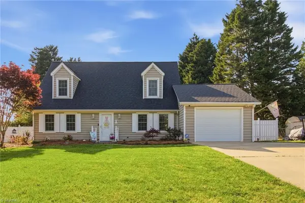 1528 Pecan Lane, Kernersville, NC 27284