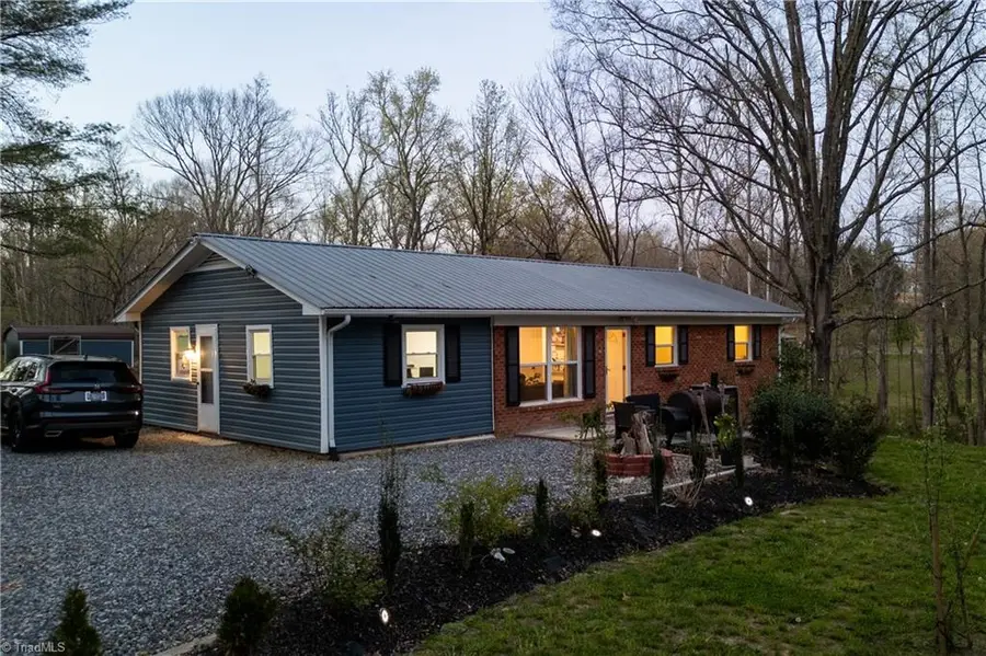 747 N Clodfelter Road, High Point, NC 27265 - #2