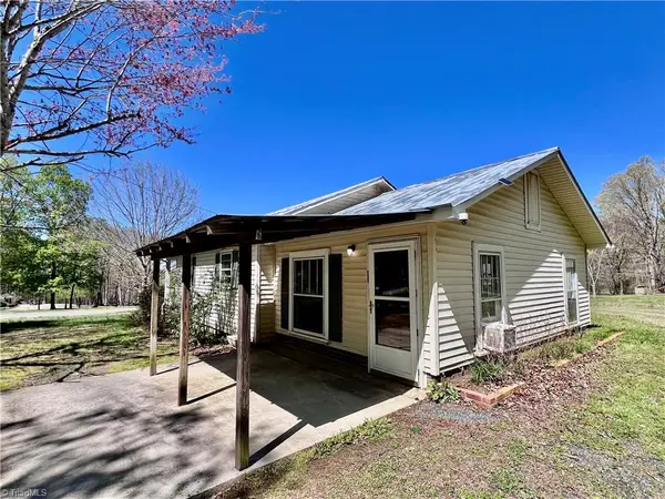 3750 Nc Highway 22, Franklinville, NC 27248