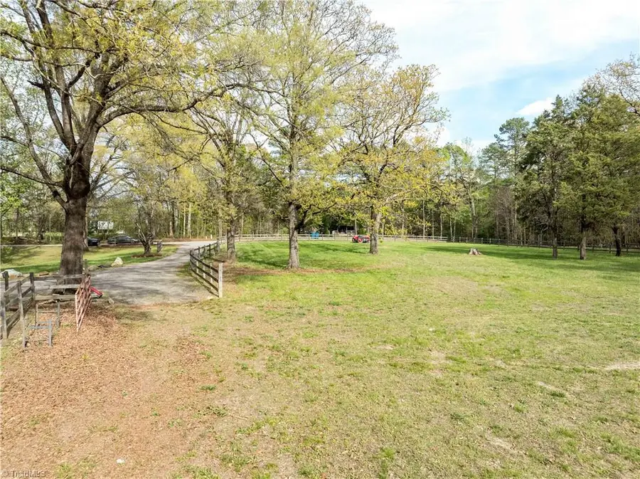 245 Mcknight Road, Advance, NC 27006 - #3