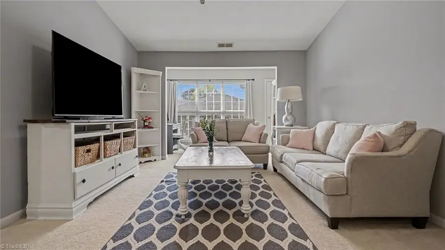 3710 Cotswold Avenue #Z, Greensboro, NC 27410 - #2