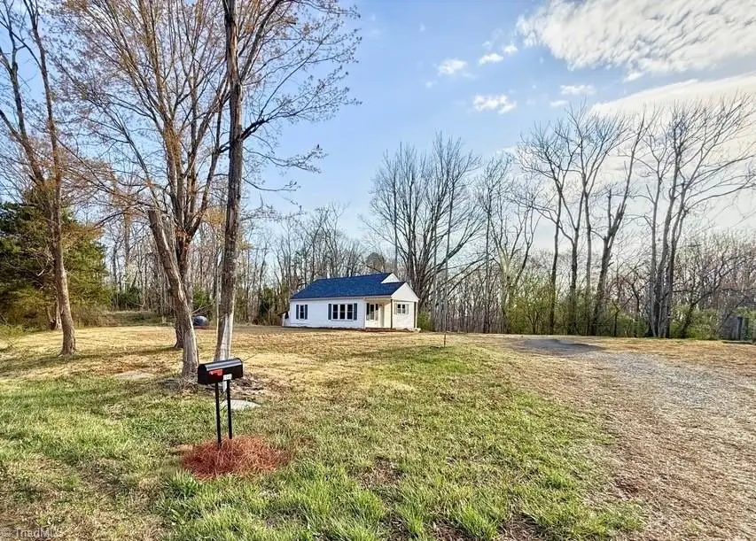 3546 N Old 52 Road, Pinnacle, NC 27043 - #1