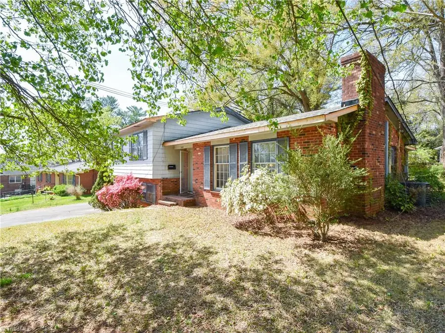 1420 Waybridge Lane, Winston Salem, NC 27103 - #3