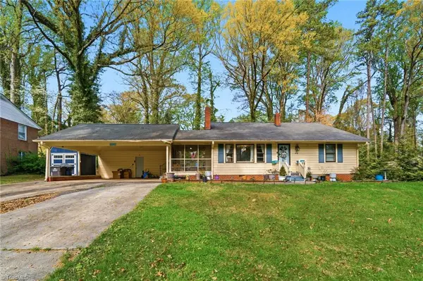 416 Woodsway Drive, Lexington, NC 27292