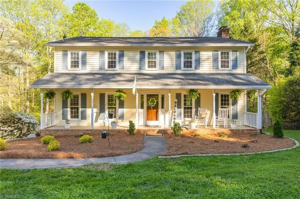 4604 Valleymeade Court, Kernersville, NC 27284