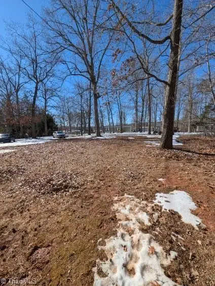 166 Veterans Avenue, Lexington, NC 27292 - #2