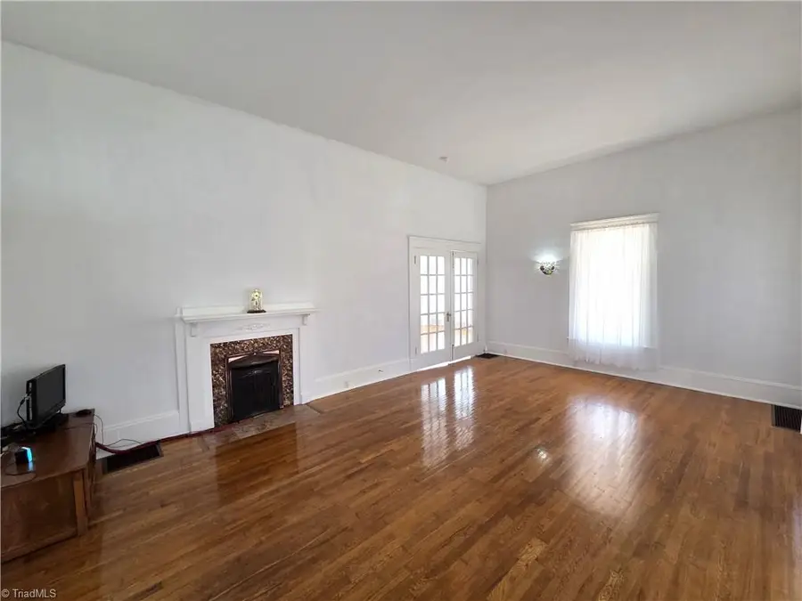 410 E Sprague Street, Winston Salem, NC 27127 - #3
