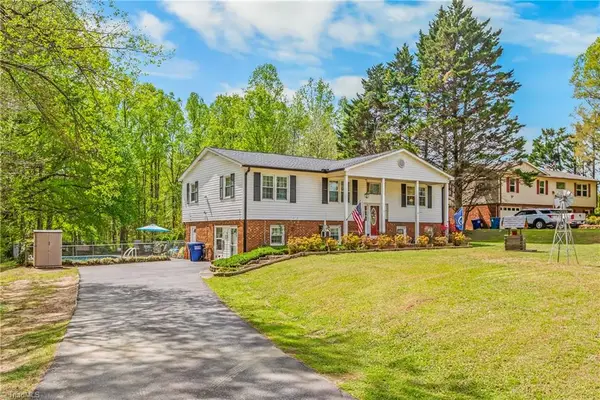 7245 Sleepy Hollow Drive, Archdale, NC 27263