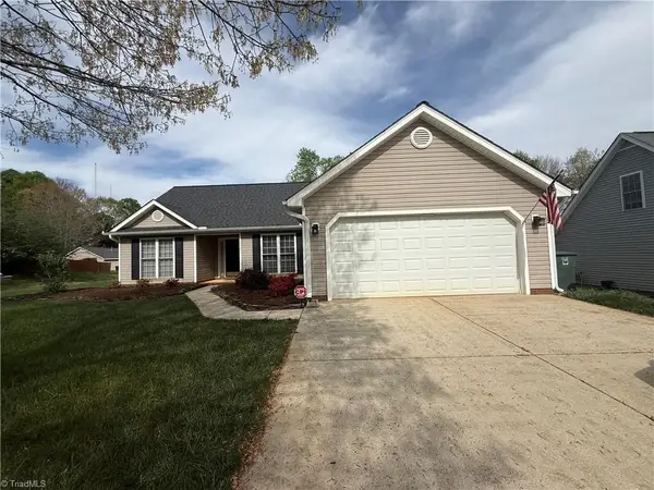 5306 Willow Ridge Drive, Summerfield, NC 27358