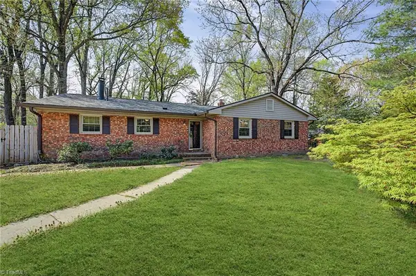 1205 Robin Hood Road, High Point, NC 27262