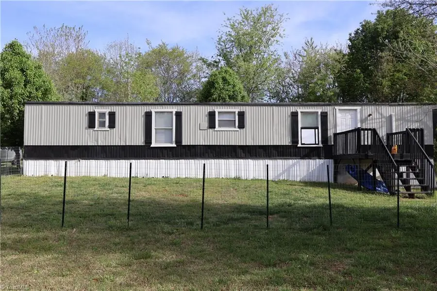 126 Cedarvale Drive, Harmony, NC 28634 - #2