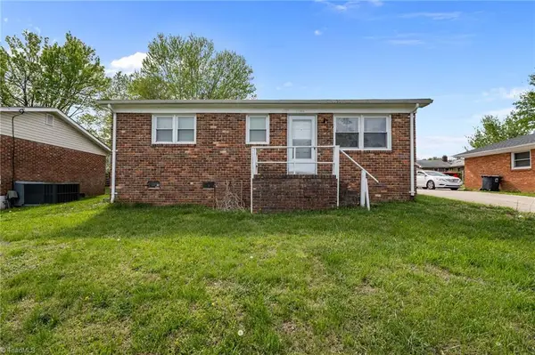 1006 Beaumont Avenue, Greensboro, NC 27401