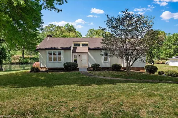 4062 Yarbrough Avenue, Winston-Salem, NC 27106