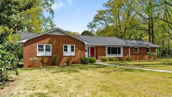 2805 Amherst Avenue, Burlington, NC 27215