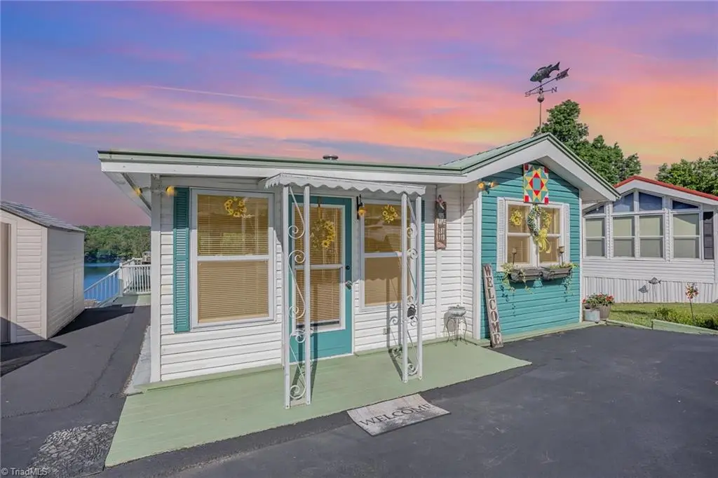 125 Maple Street, New London, NC 28127 - #1