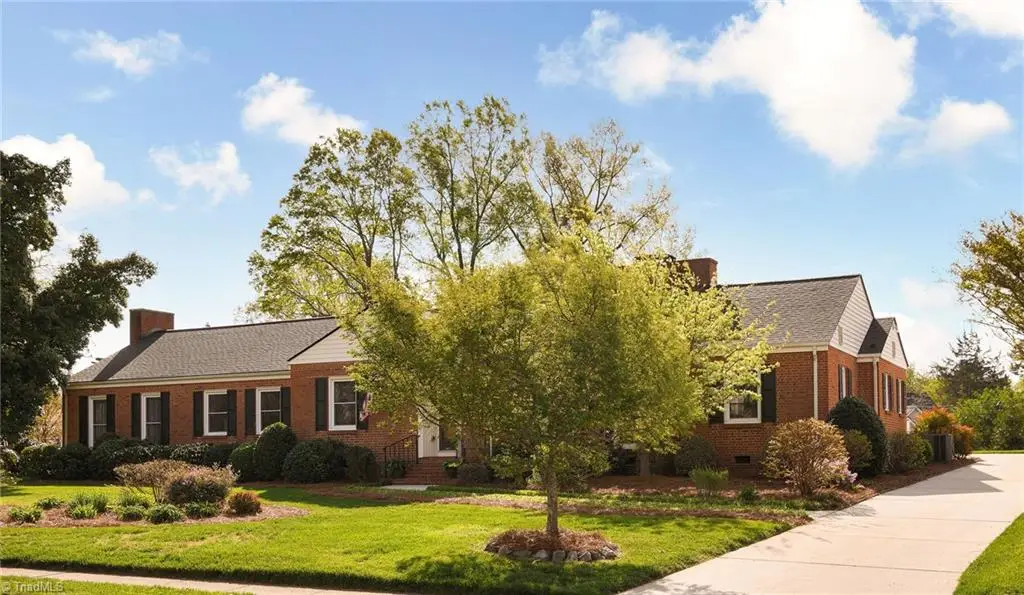 317 S Main Street, Kernersville, NC 27284 - #1