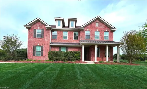 213 Candella Drive, Matthews, NC 28104