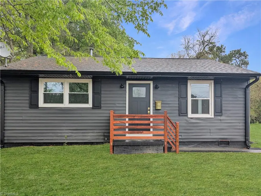 1614 Willow Road, Greensboro, NC 27401 - #2