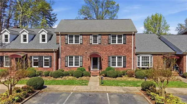 1327 Cotswald Terrace, Reidsville, NC 27320