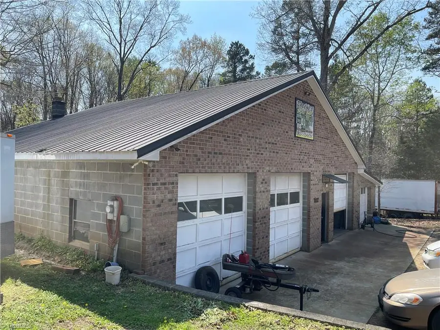 201 Old Pasture Road, Linwood, NC 27299 - #2